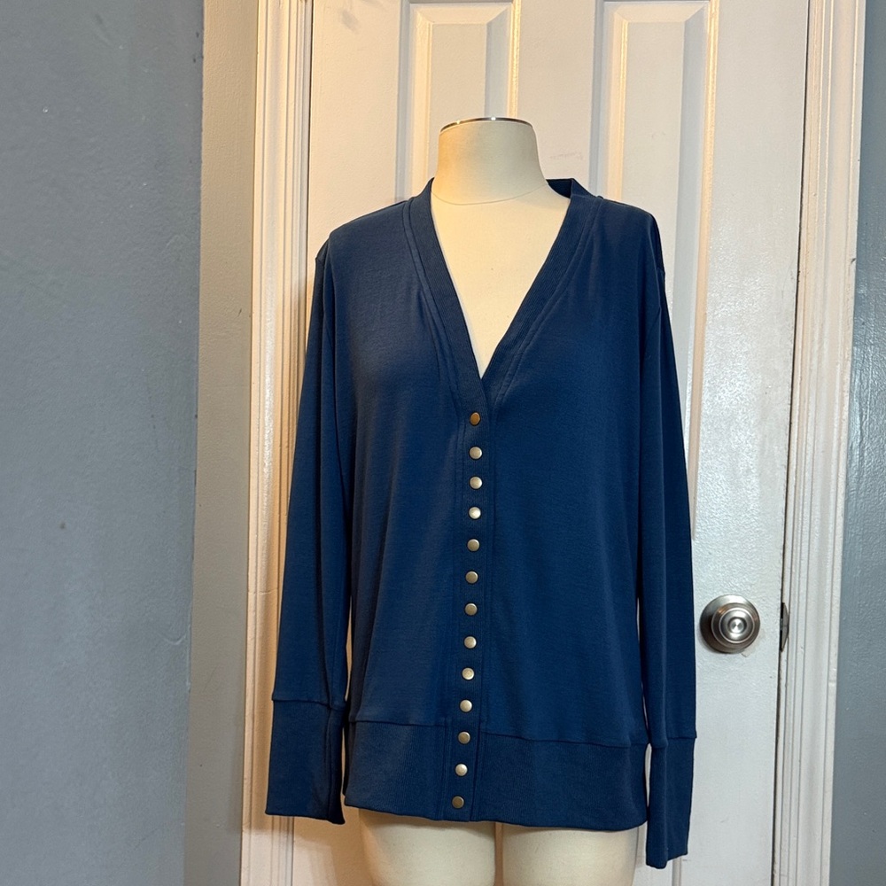 Women's Blue/Teal Button-Up Cardigan